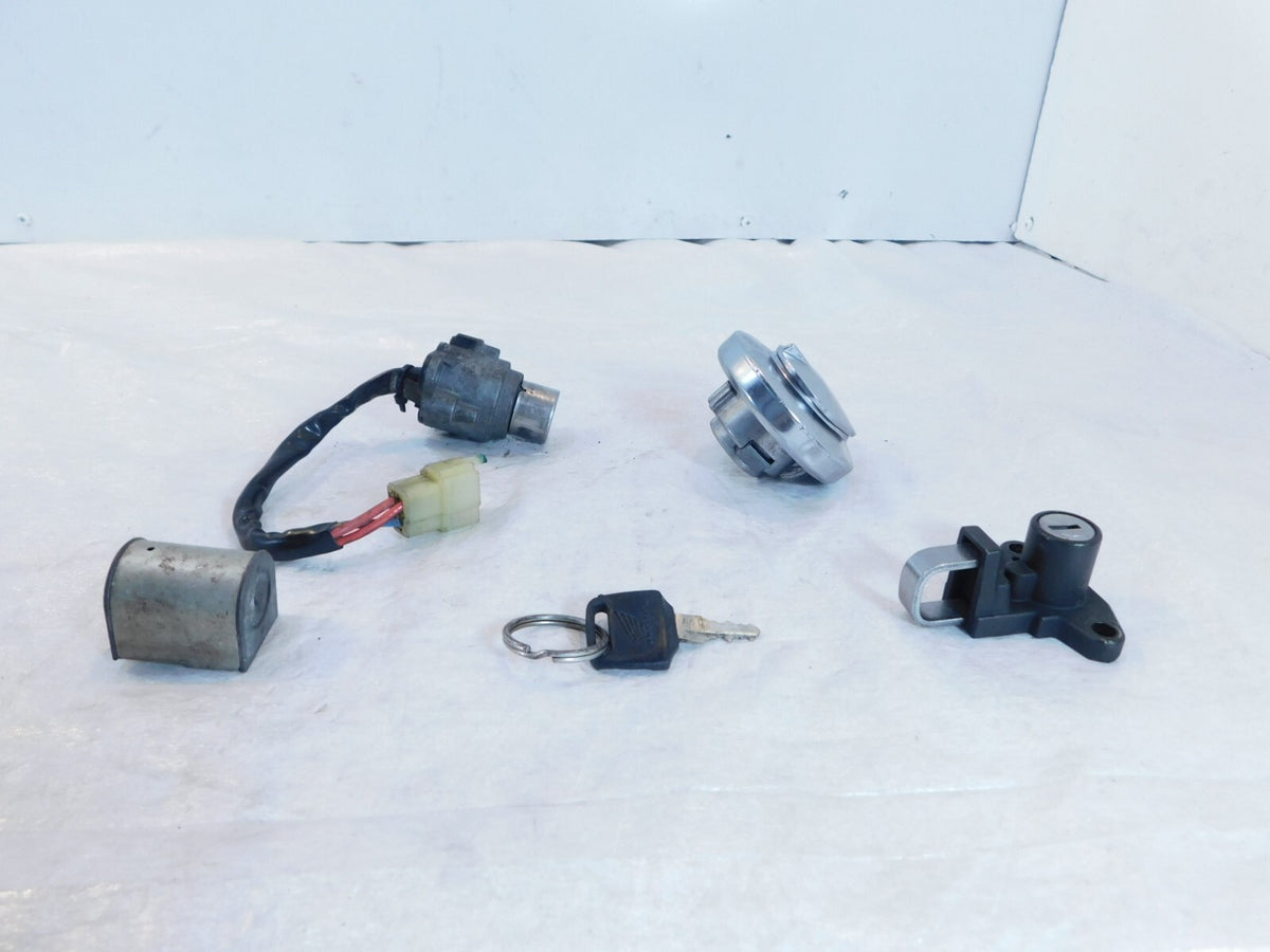 Honda VTX1300 VTX1300C VTX1300R VTX1300S VTX1300T Ignition Switch Lock Set & Key - C3 Cycle