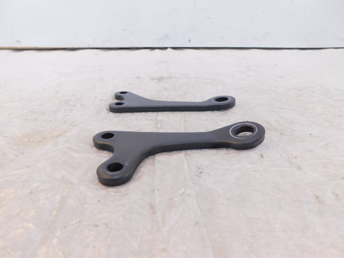Pair 2022-2024 Yamaha YZFR7 YZF-R7 R7 Front Engine Motor Stay Mount Brackets - C3 Cycle
