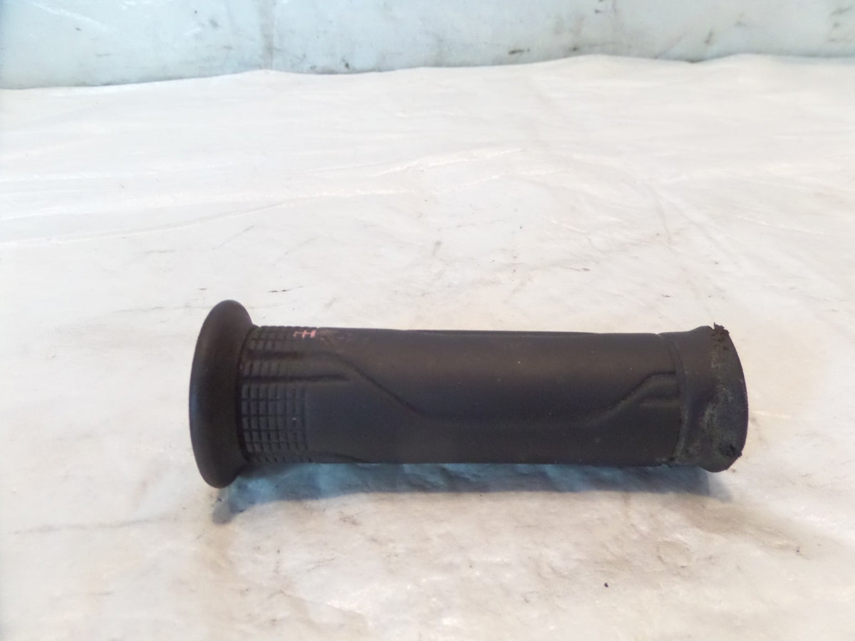 Honda CBR250R CBR300R CBR500R GROM125 Left Handlebar Handle Bar Rubber Grip Tube - C3 Cycle
