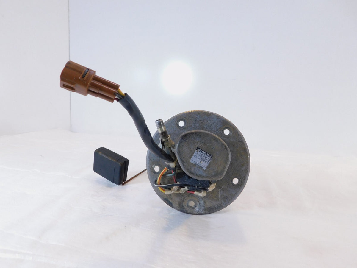 2001 2002 2003 Suzuki Hayabusa Busa 1300 GSX1300R Gas Petrol Fuel Tank Pump - C3 Cycle