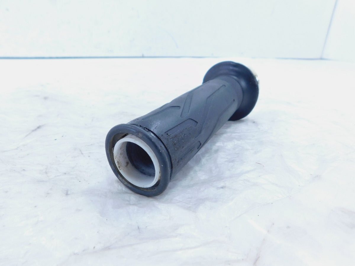 2014-2018 Yamaha Super Tenere XTZ12 & 2019 Niken Right Handlebar Throttle Grip - C3 Cycle