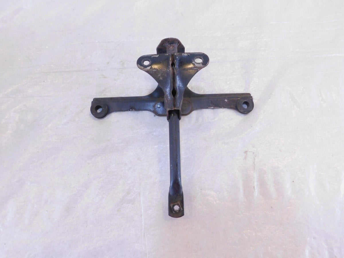 1990 1991 1992 1993 Kawasaki Ninja ZX6 ZX600D Radiator Mount Bracket 11046-1963 - C3 Cycle