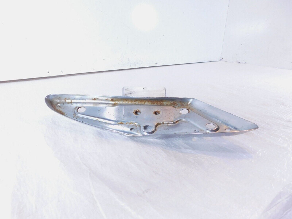 Victory Cross Roads Country & Vision Silver Right Floorboard Footboard & Bracket - C3 Cycle