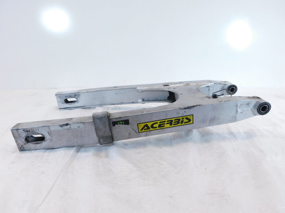 Kawasaki KL650 KLR650 KLR KL 650 OEM Rear Back Wheel Fork Swingarm Bracket - C3 Cycle