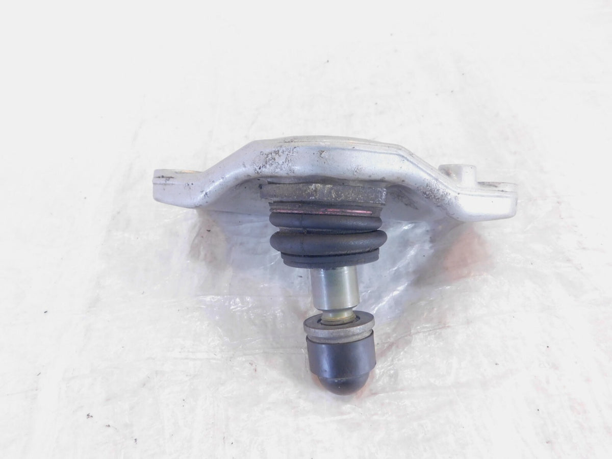 BMW R1100R R1100RT R850R Lower Wheel Front Fork Cross Brace Bridge - 31422314930 - C3 Cycle