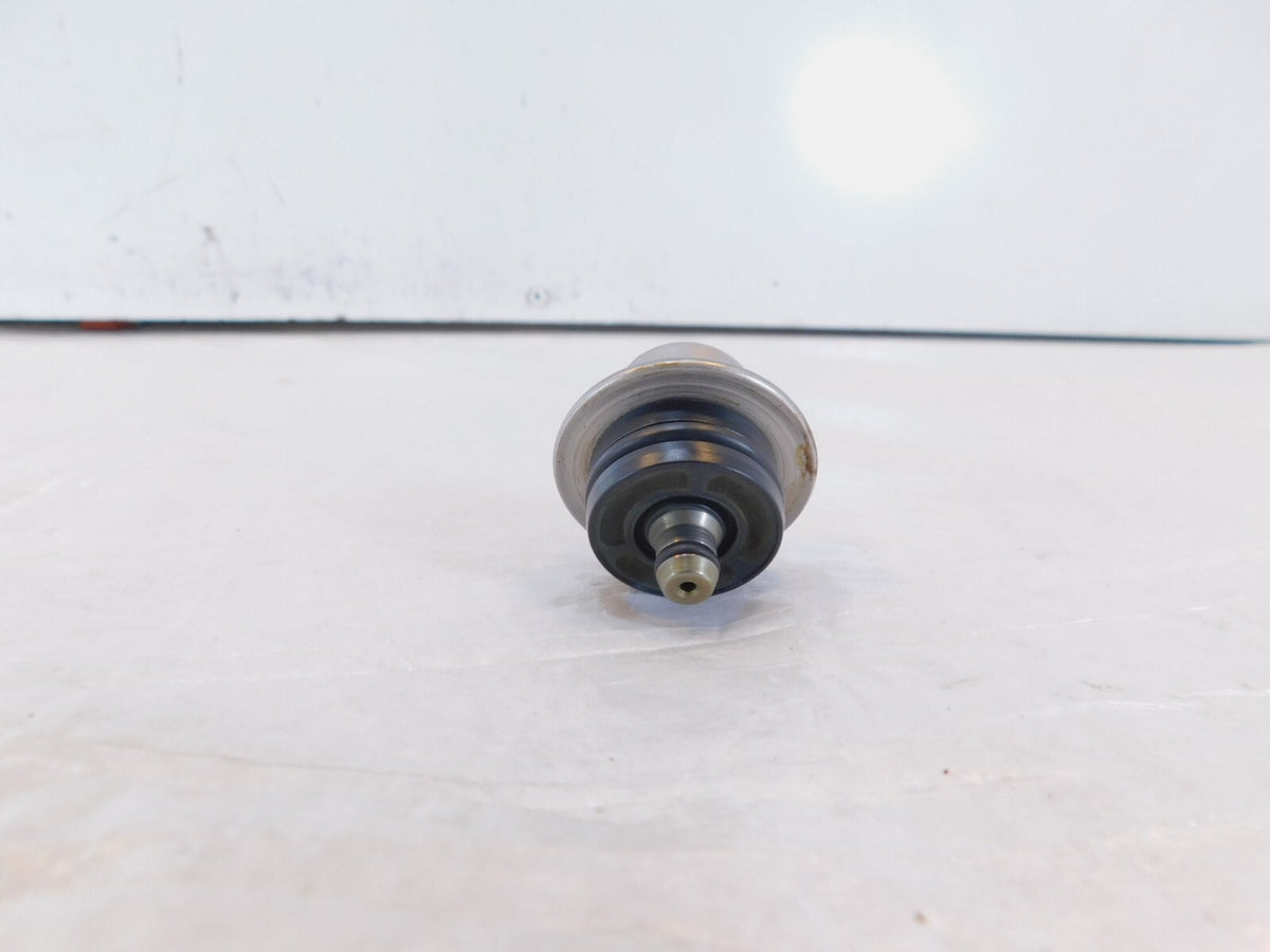 BMW R1100 R1100RT R1150 R1150GS R1200C Gas Fuel Distributor Pressure Regulator - C3 Cycle