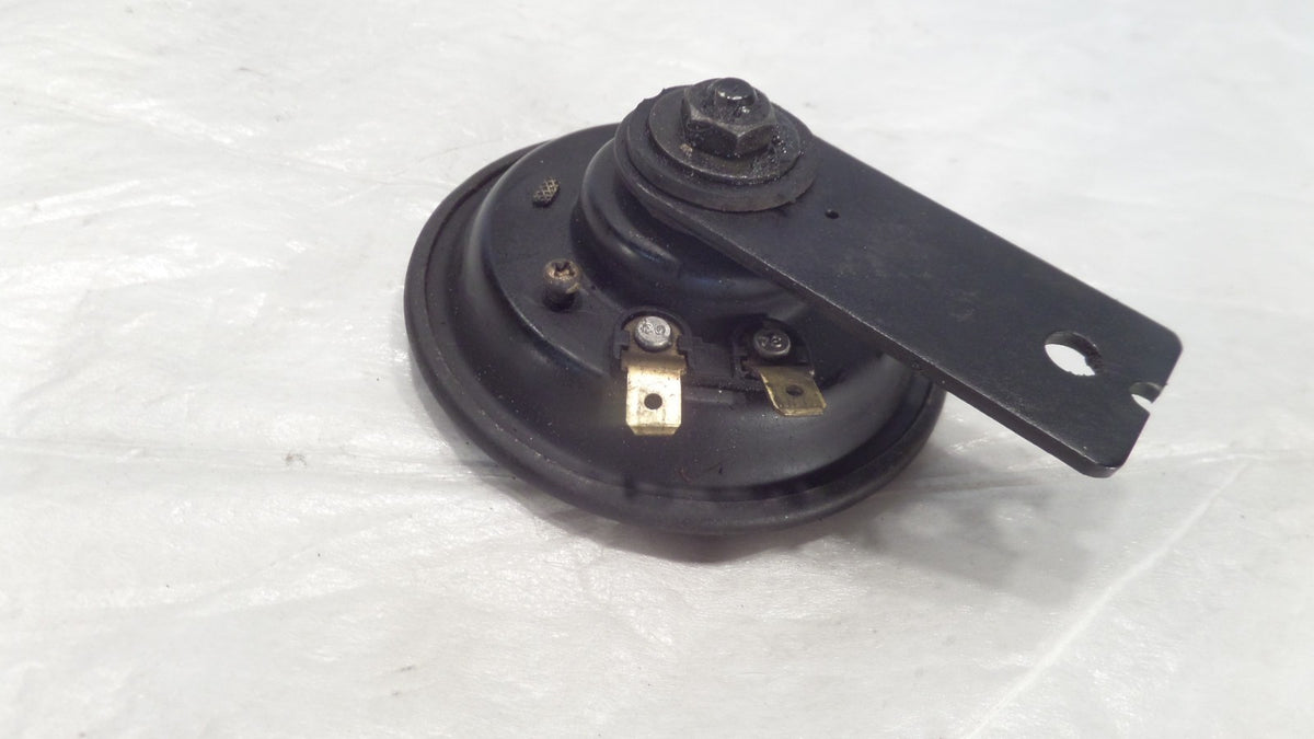 Yamaha XJ600 Seca II, FZ1, FJR1300, YZF600R, YZF R1 & YZF R6 OEM Black Horn - C3 Cycle