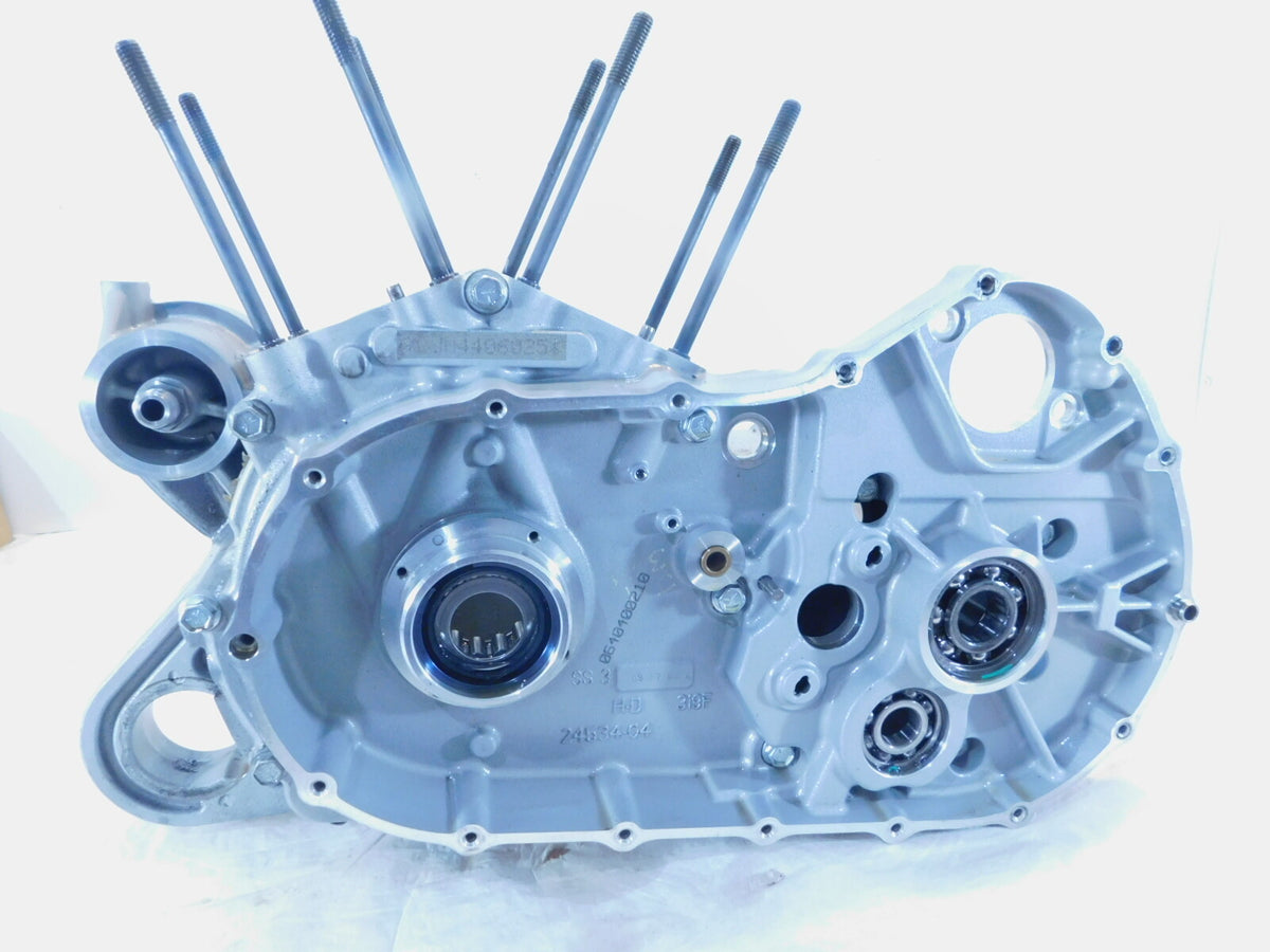 2004 2005 Silver Harley Davidson Sportster 883 1200 Engine Crankcase Crank Cases - C3 Cycle