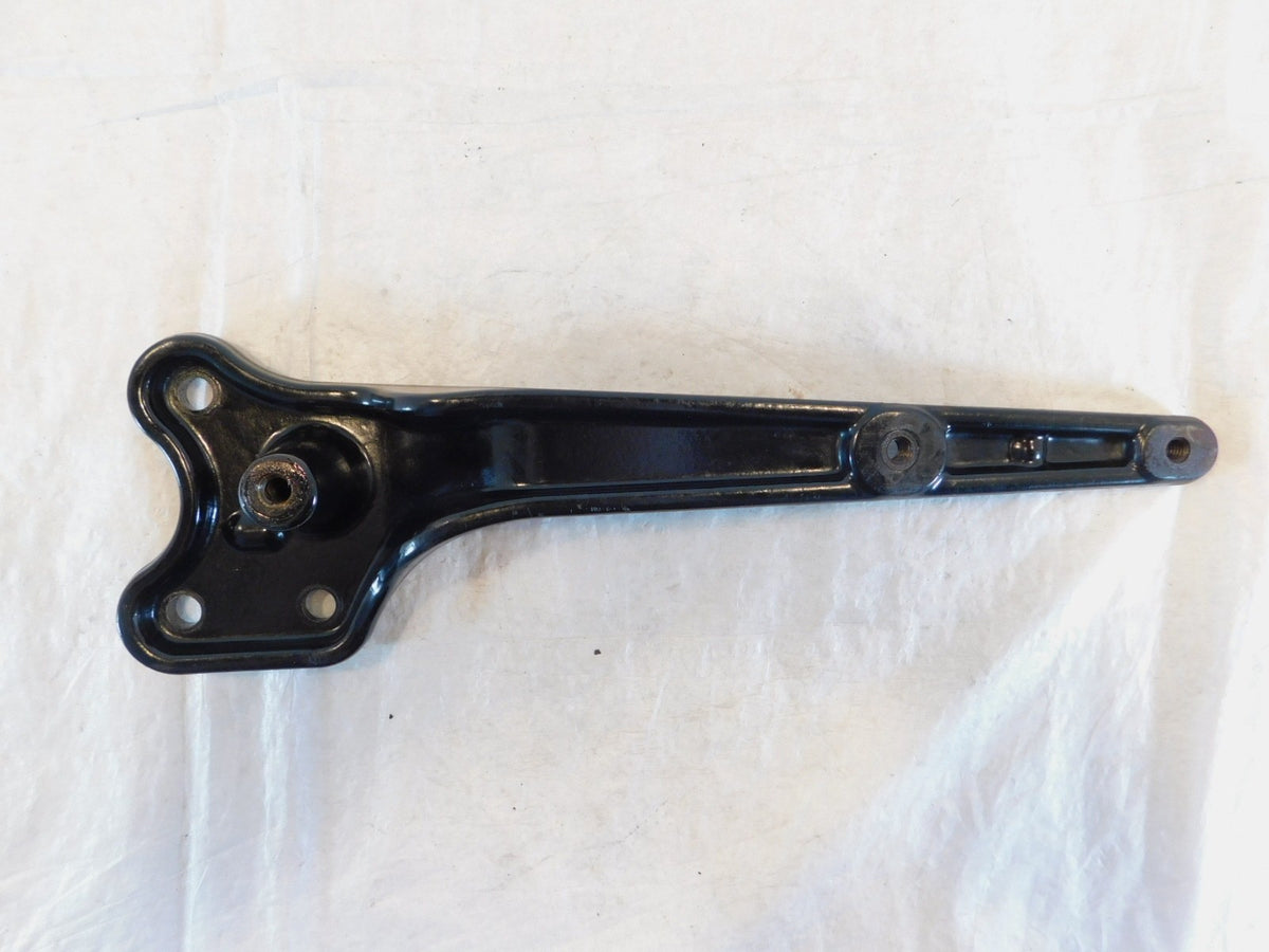 2005-2006 Harley Davidson Softail Deluxe Exhaust Muffler Support Mount Bracket - C3 Cycle
