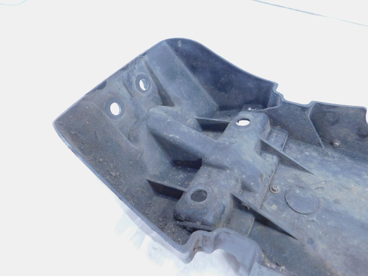 1984-1985 Honda VF500 VF500C Magna V30 500 Rear Wheel Fender Mud Guard Cover (A) - C3 Cycle