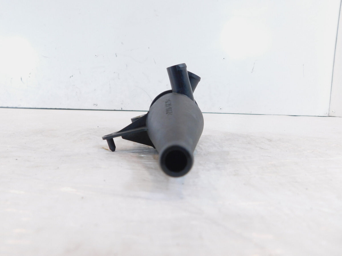 1993-1994 BMW R1100RS R1100 RS Black Engine Ventilation Oil Separator Funnel - C3 Cycle
