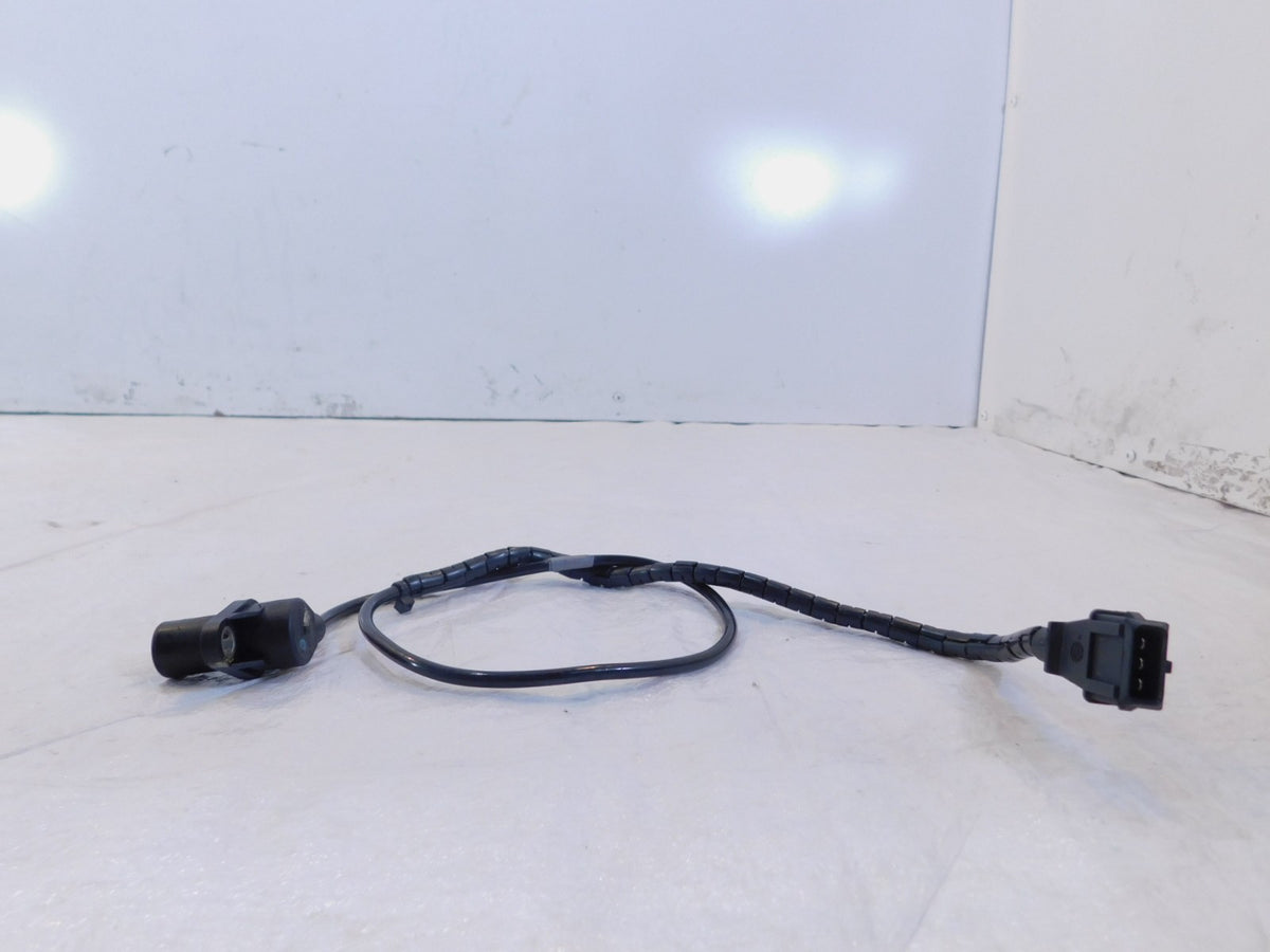 Vespa Piaggio Primavera Sprint 50 125 150 GTS GTV 250 300 Wheel Speed Sensor - C3 Cycle