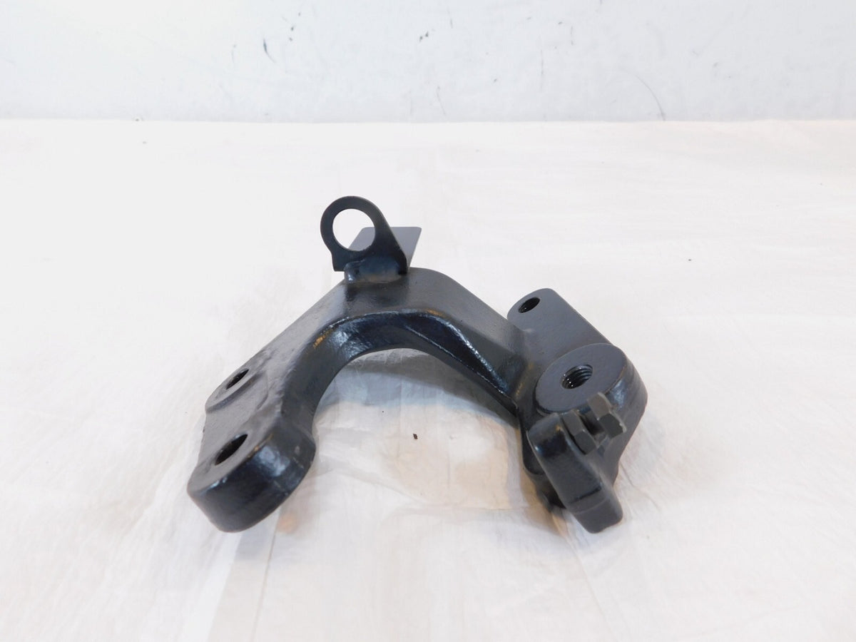 Honda VT750 750 Shadow Ace & Deluxe Front Right Foot Rest Peg Mount Bracket Stay - C3 Cycle