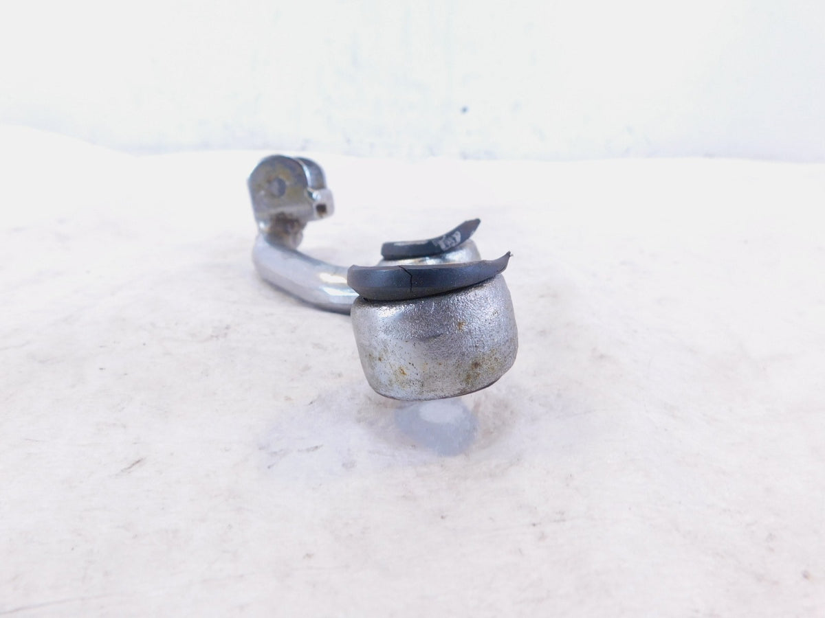 1981-1983 Yamaha XV750 XV920 Virago 750 920 Right Front Footpeg Footrest Bracket