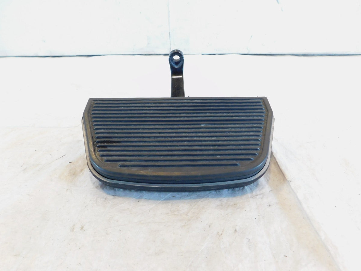 Harley Davidson Road & Electra Glide Left Right Passenger Floorboard Footboard - C3 Cycle