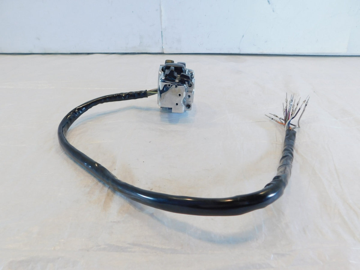Harley Road & Electra Glide Ultra Right Handlebar Cruise Control Switch Housing - C3 Cycle