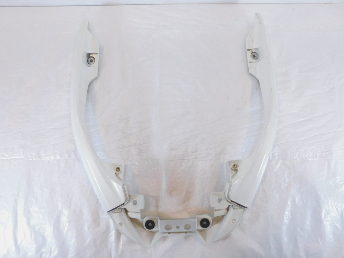 2007-2011 Suzuki Burgman 400 AN400 White Rear Passenger Pillion Grab Bar Handles