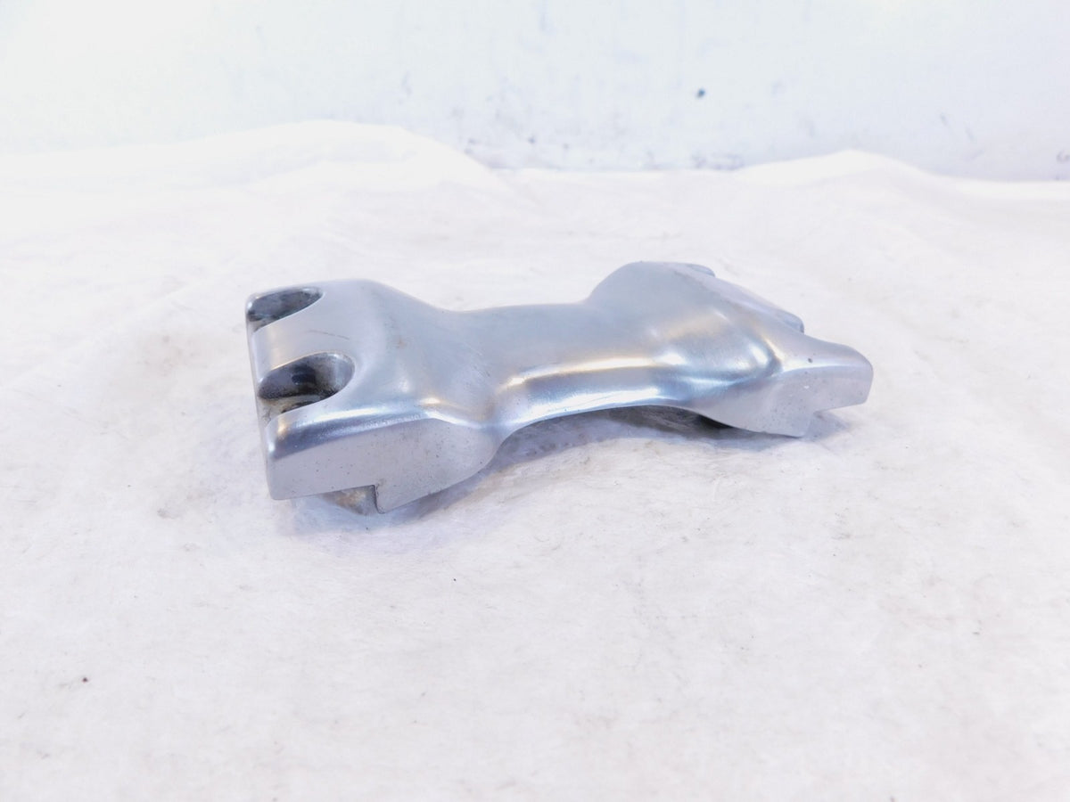 Yamaha Virago 700 750 1100 XV1100 Front Wheel Fork Brace Fender Bracket Mount - C3 Cycle