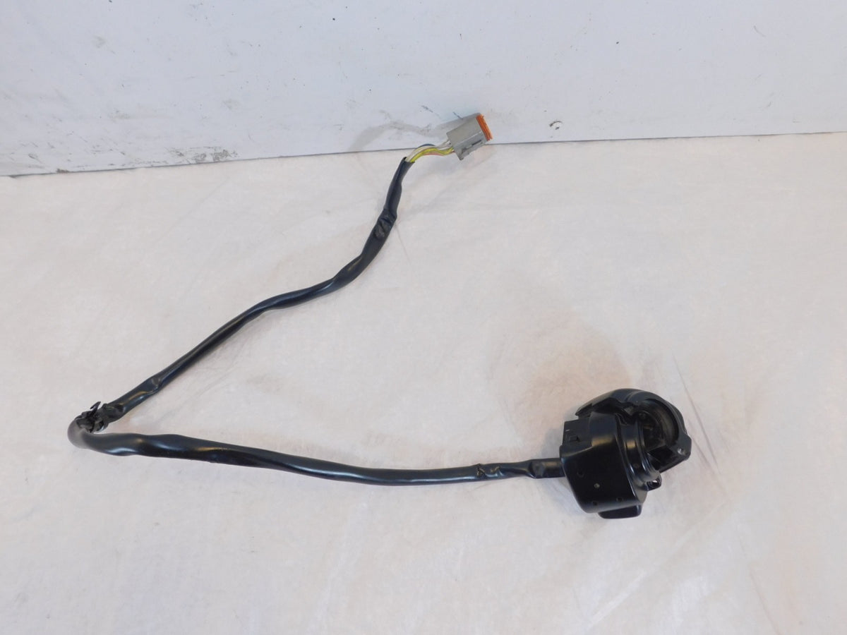 Harley Davidson Softail Dyna Sportster Left Handlebar Horn Turn Signal Switches - C3 Cycle