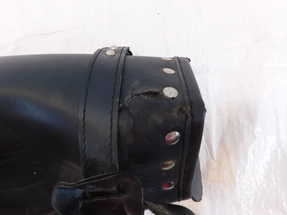 2005 05 Suzuki Boulevard S83 VS1400 Front Wheel Fork Storage Luggage Pouch Bag - C3 Cycle