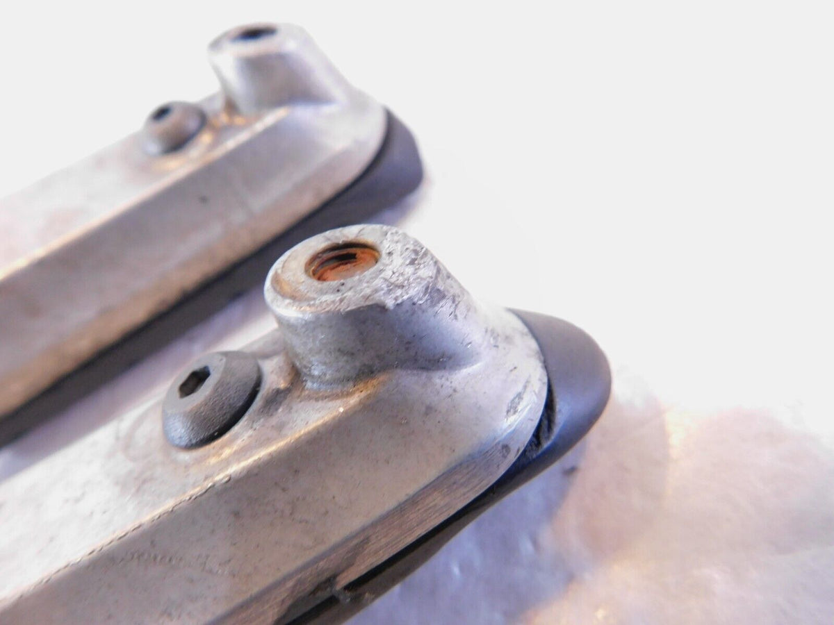 Honda CBR600 CBR1100XX Blackbird VFR800 Front Left & Right Footrest Foot Pegs - C3 Cycle