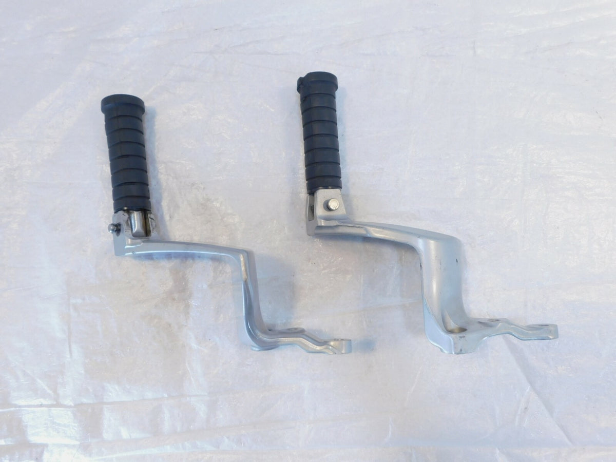 2006-2007 Victory Kingpin & Vegas Left & Right Passenger Footpegs Foot Rest Pegs - C3 Cycle