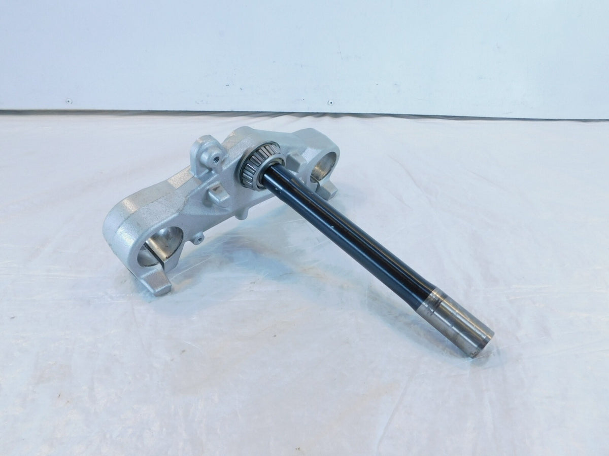 BMW F800GT F800S F800ST Front Wheel Fork Lower Triple Tree Clamp Steering Stem - C3 Cycle