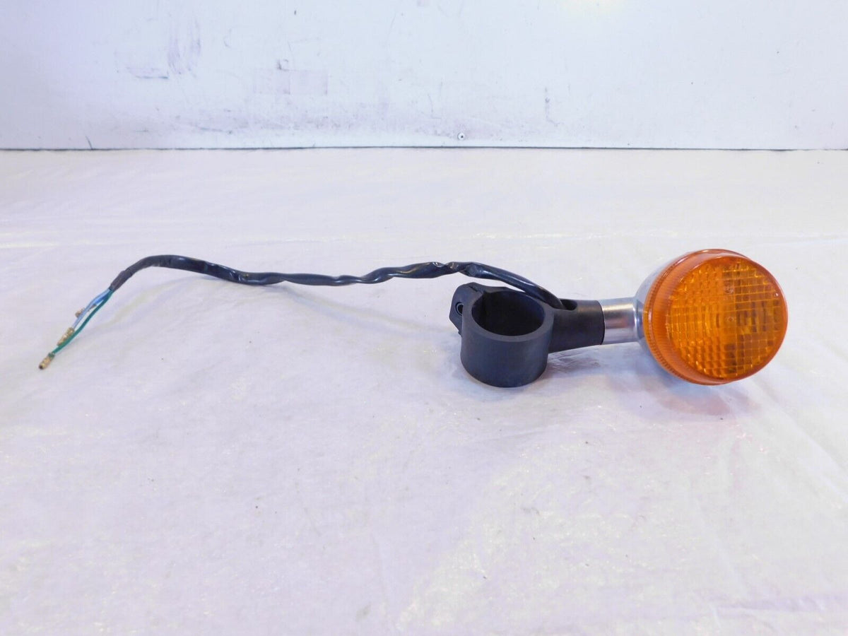 Honda VT600 Shadow 600 & 750 Spirit & VTX1300C Front Right Turn Signal Indicator - C3 Cycle
