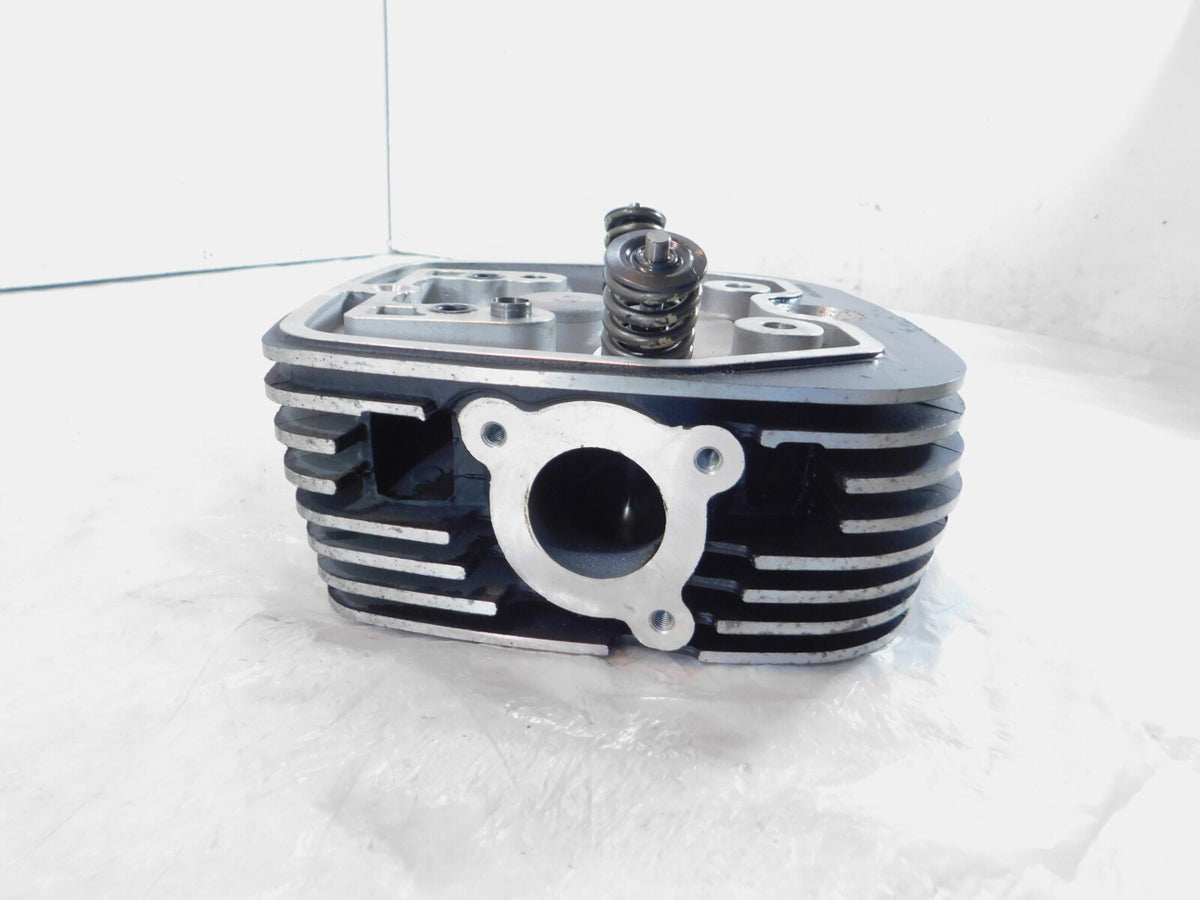 Moto Guzzi Special 750 V7 III & V9 850 Right Engine Motor Cylinder Head & Valves - C3 Cycle