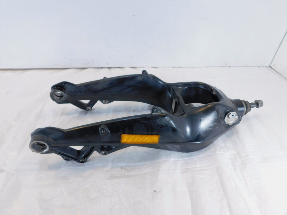 2011-2022 BMW K1600GT K1600GTL K1600B Bagger Black Front Wheel Carrier Fork Arm - C3 Cycle