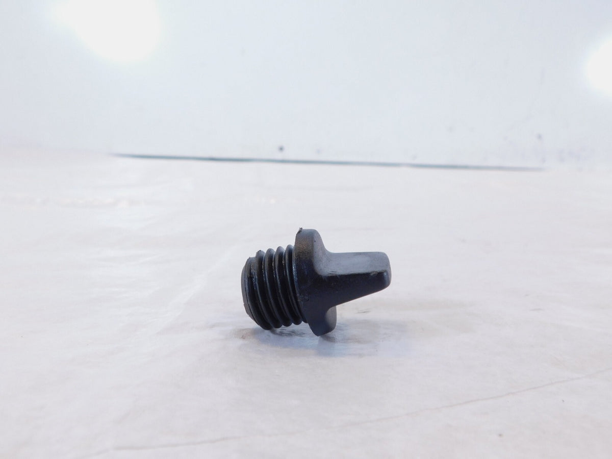 Triumph Daytona 955 Speed Triple Sprint Trophy 1215 Clutch Cover Filler Cap Plug - C3 Cycle