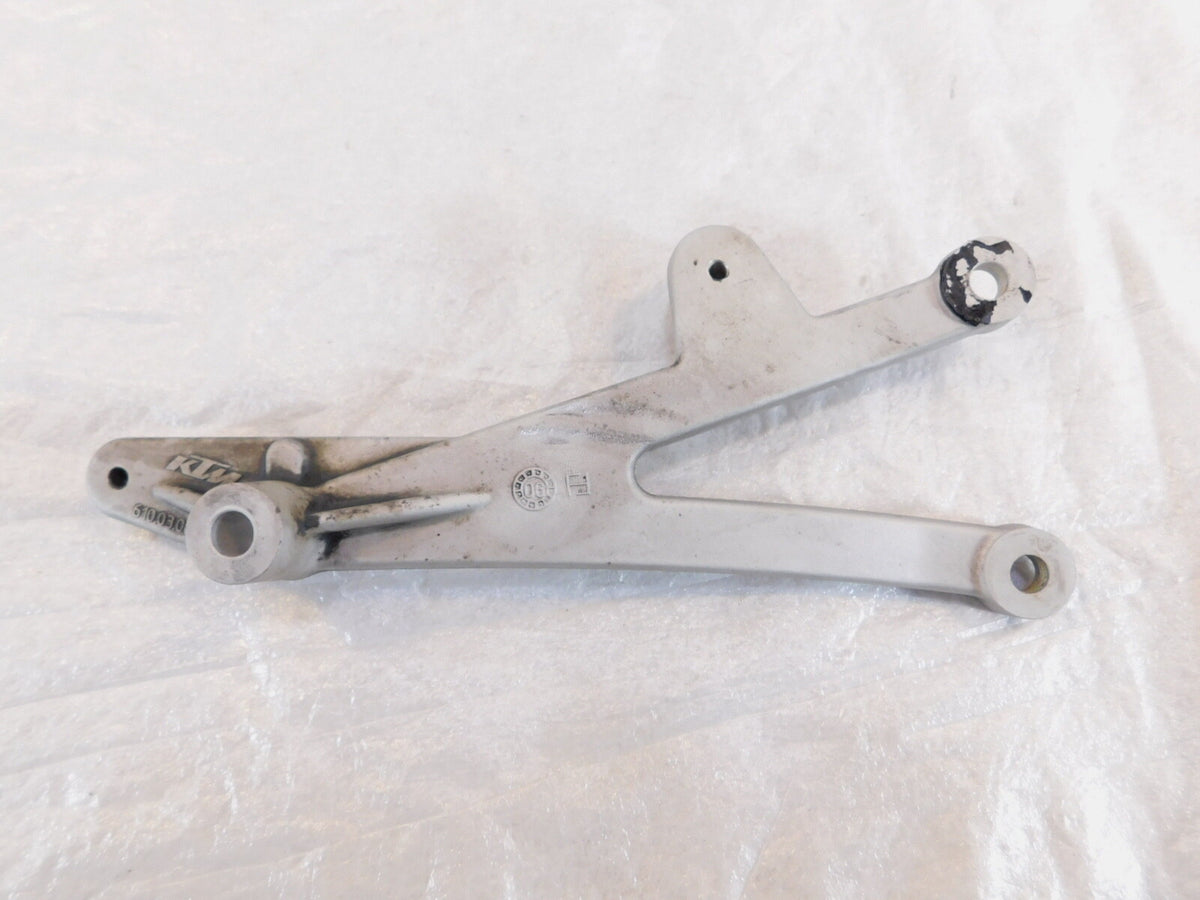 2005-2009 KTM 990 Super Duke & R Right Engine Motor Frame Mount Bracket Stay - C3 Cycle
