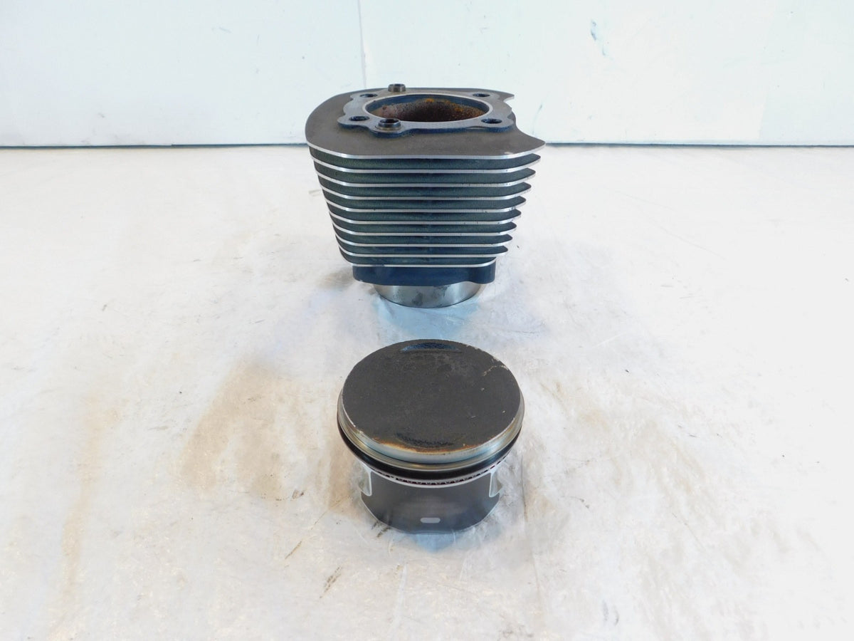 Harley Davidson Sportster 1200 48 Forty-Eight Engine Cylinders Barrel & Piston
