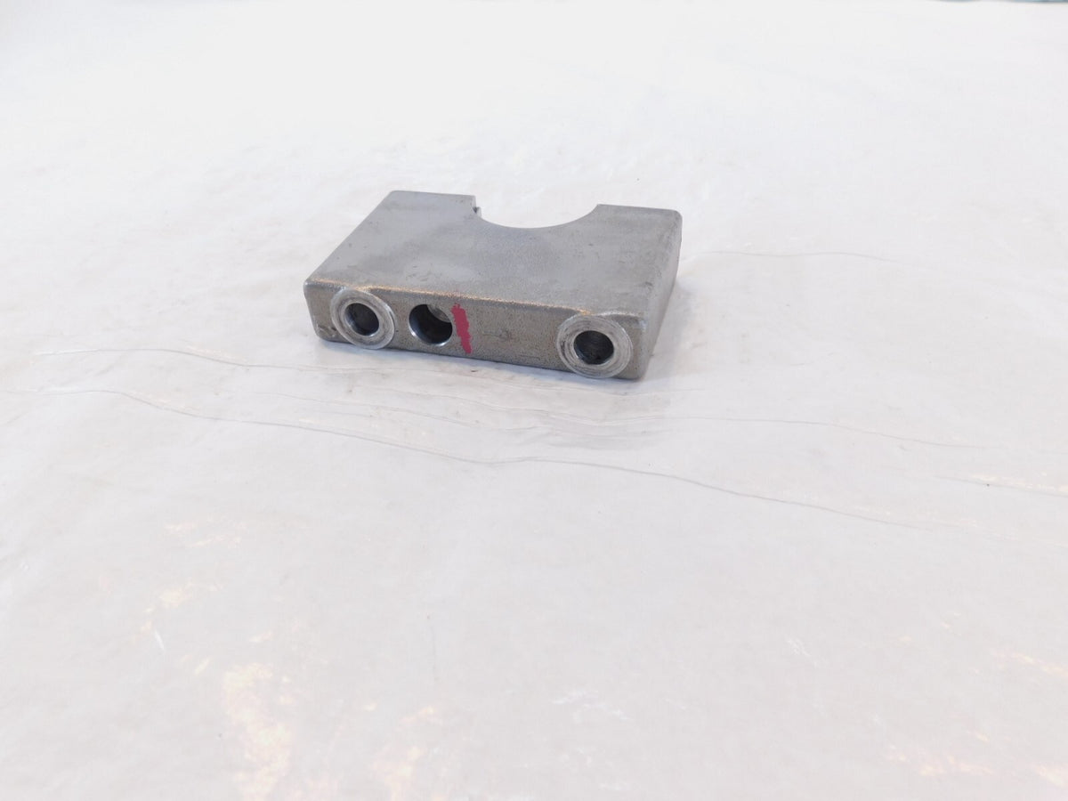 1990-2001 Kawasaki Ninja ZX11 ZX1100C/D Crankcase Crankshaft Bearing Holder Cap - C3 Cycle