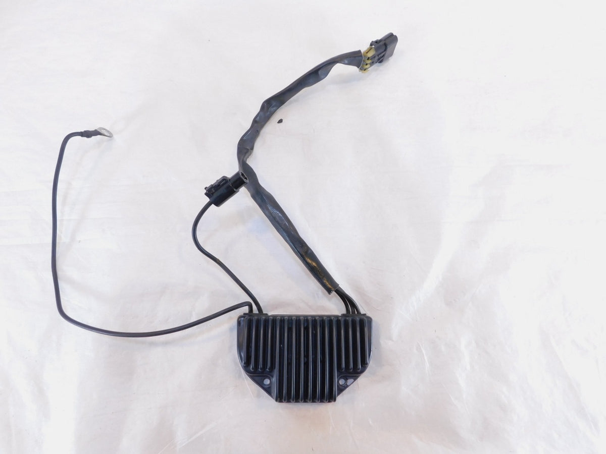 2001-2007 Harley Davidson V-Rod VRSC VRSCA VSRSCD Voltage Regulator Rectifier - C3 Cycle