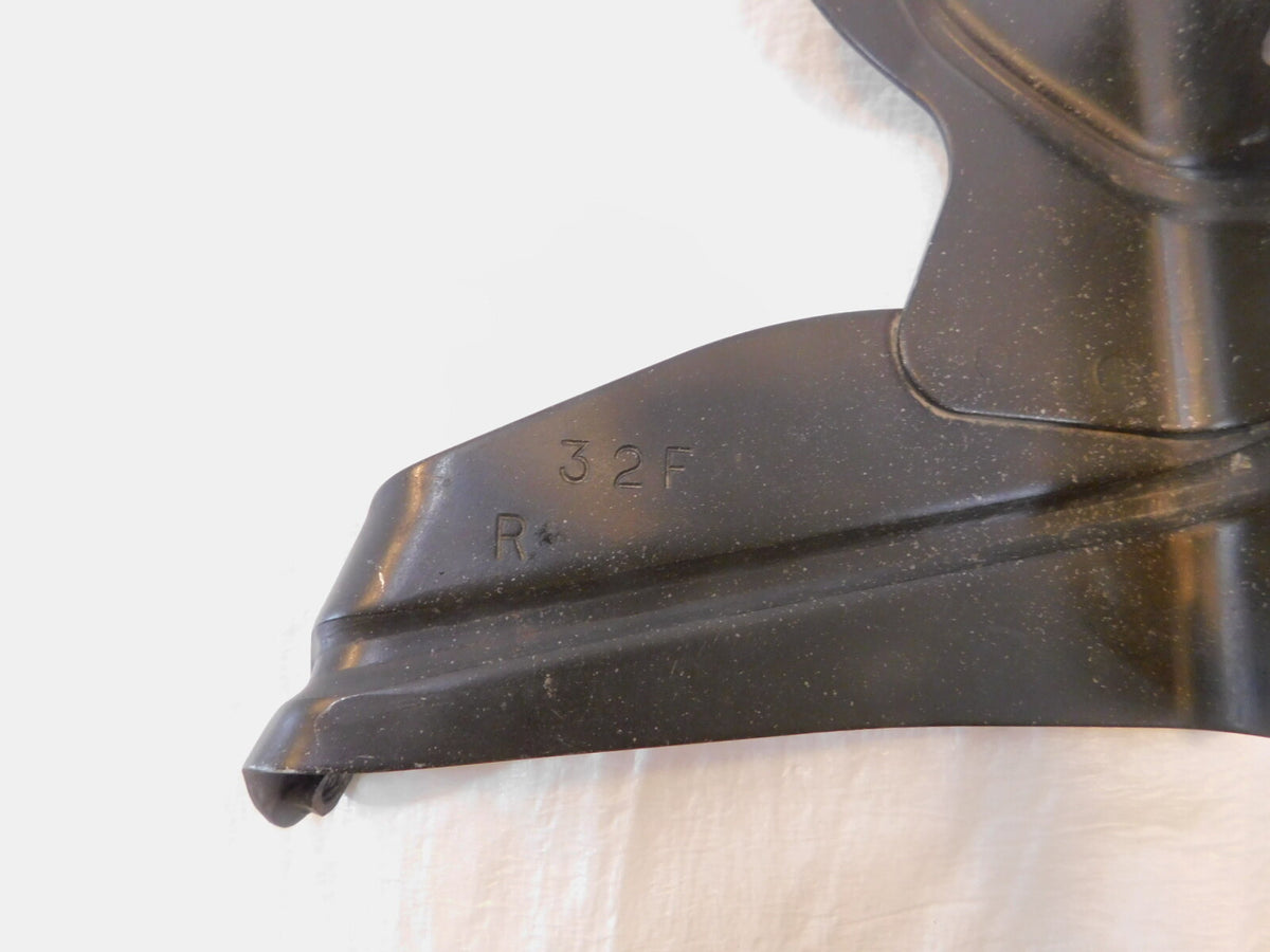 Suzuki Bandit 1200 GSF1200S & GSF1200 Front Right Fairing Cowling Mount Bracket - C3 Cycle