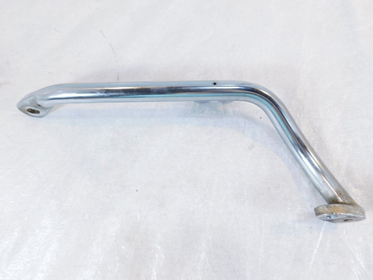 1986-1987 Yamaha Virago 700 XV700 Front Right Footpeg Foot Peg Bracket Mount - C3 Cycle