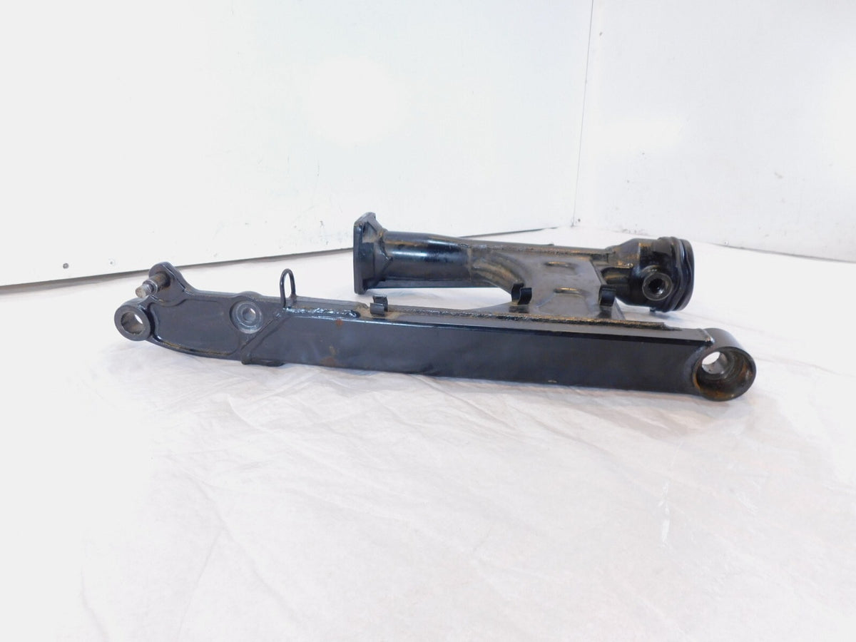 Kawasaki VN1500 Vulcan 1500 Classic & Nomad FI Rear Wheel Fork Swingarm Bracket - C3 Cycle