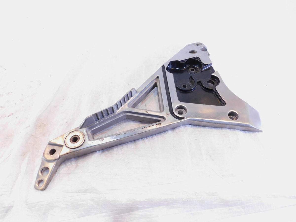 1984-1987 Yamaha FJ1100 FJ1200 Left Front/Rear Footrest Foot Peg Bracket Mount - C3 Cycle