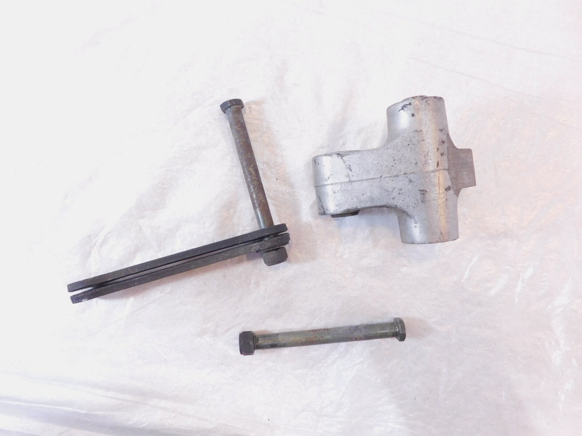 Yamaha VStar 1100 XVS1100 Classic Custom Rear Wheel Suspension Linkage & Knuckle - C3 Cycle