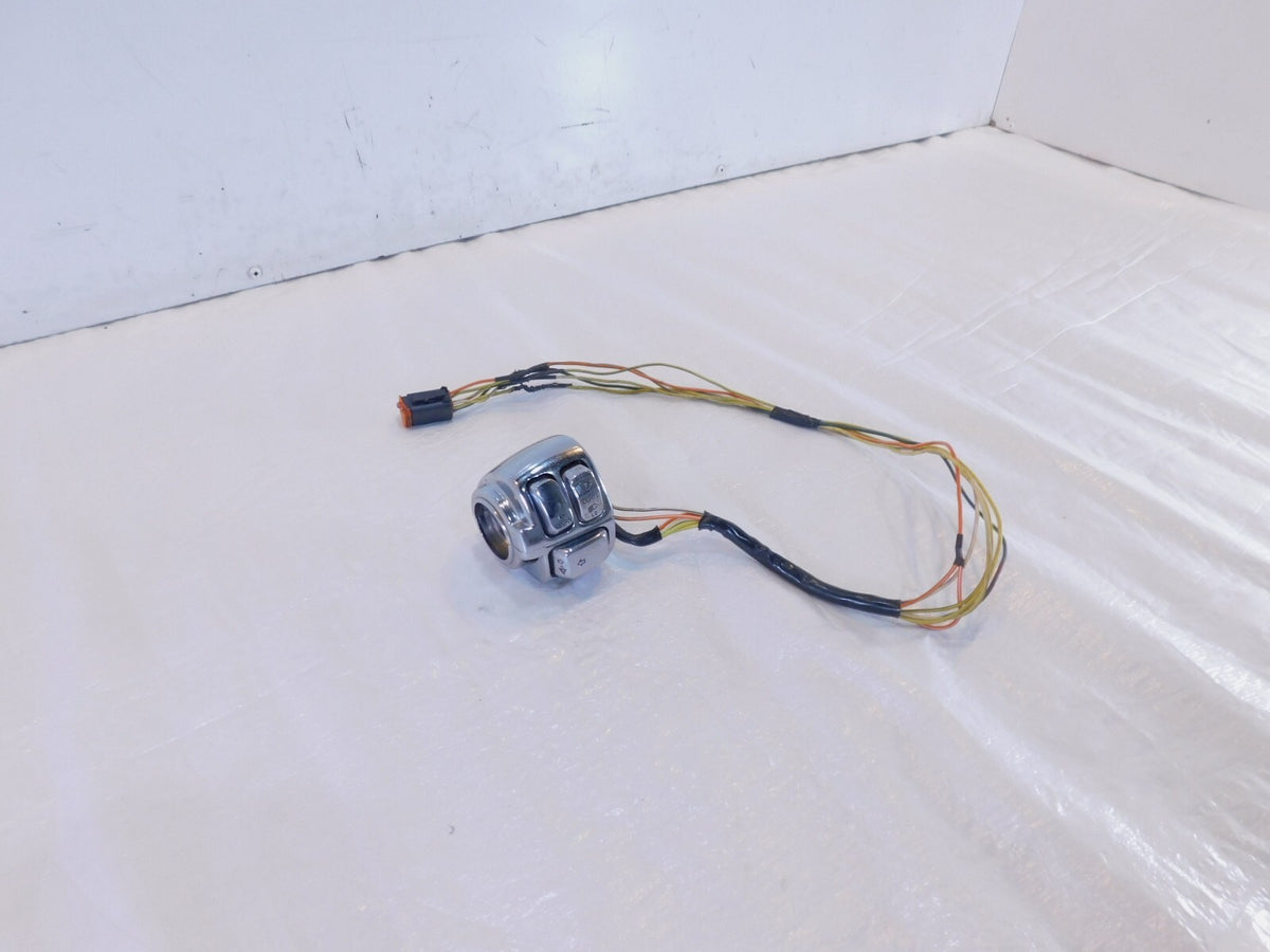 Harley Softail Dyna & Sportster Chrome Right Handlebar Start Stop Switch Buttons - C3 Cycle
