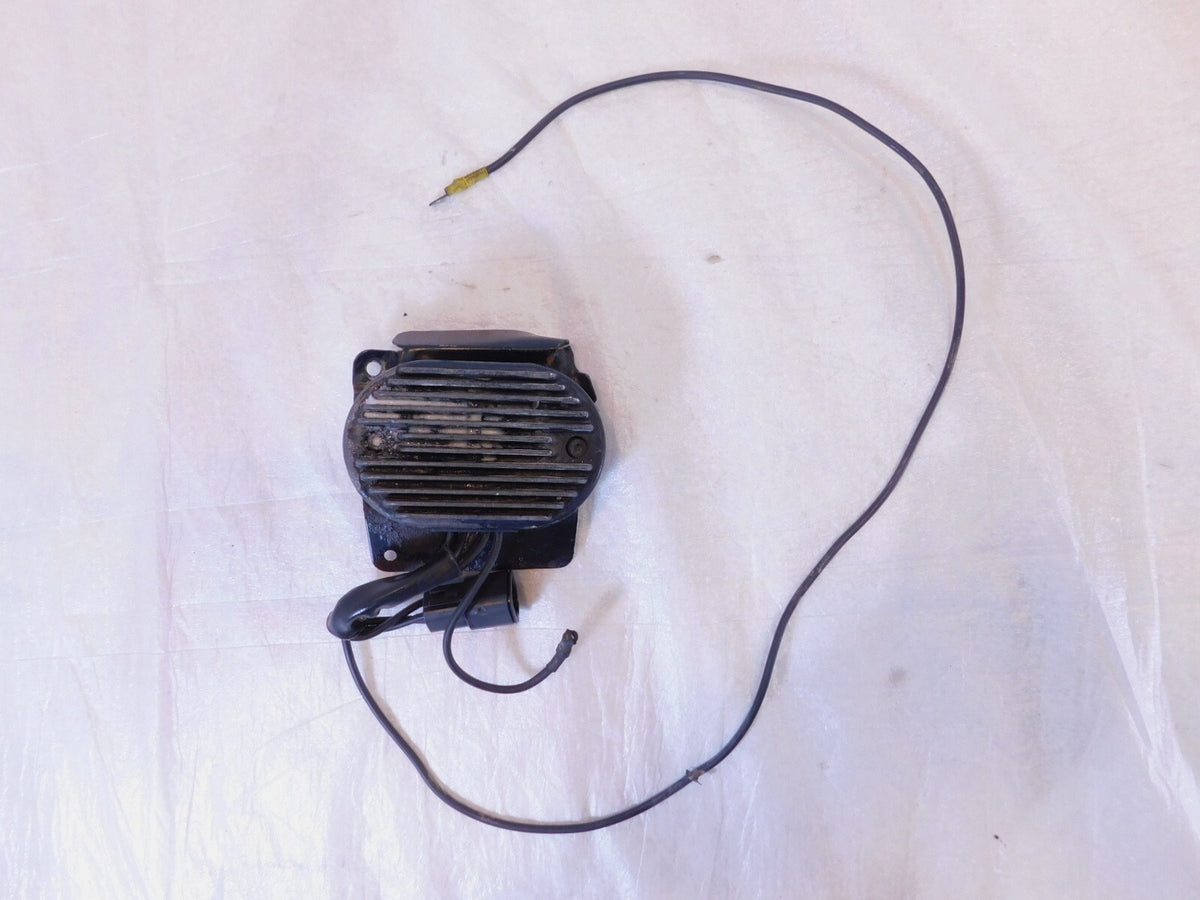 Harley Davidson Softail Heritage Classic & Fat Boy Voltage Regulator w/ Bracket