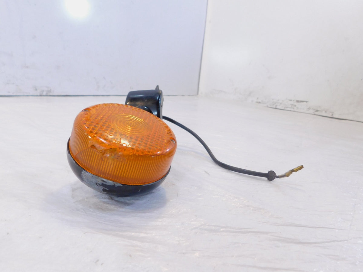 Yamaha Virago 750 XV750 Maxim XJ750 Front Right Turn Signal Indicator Light - C3 Cycle