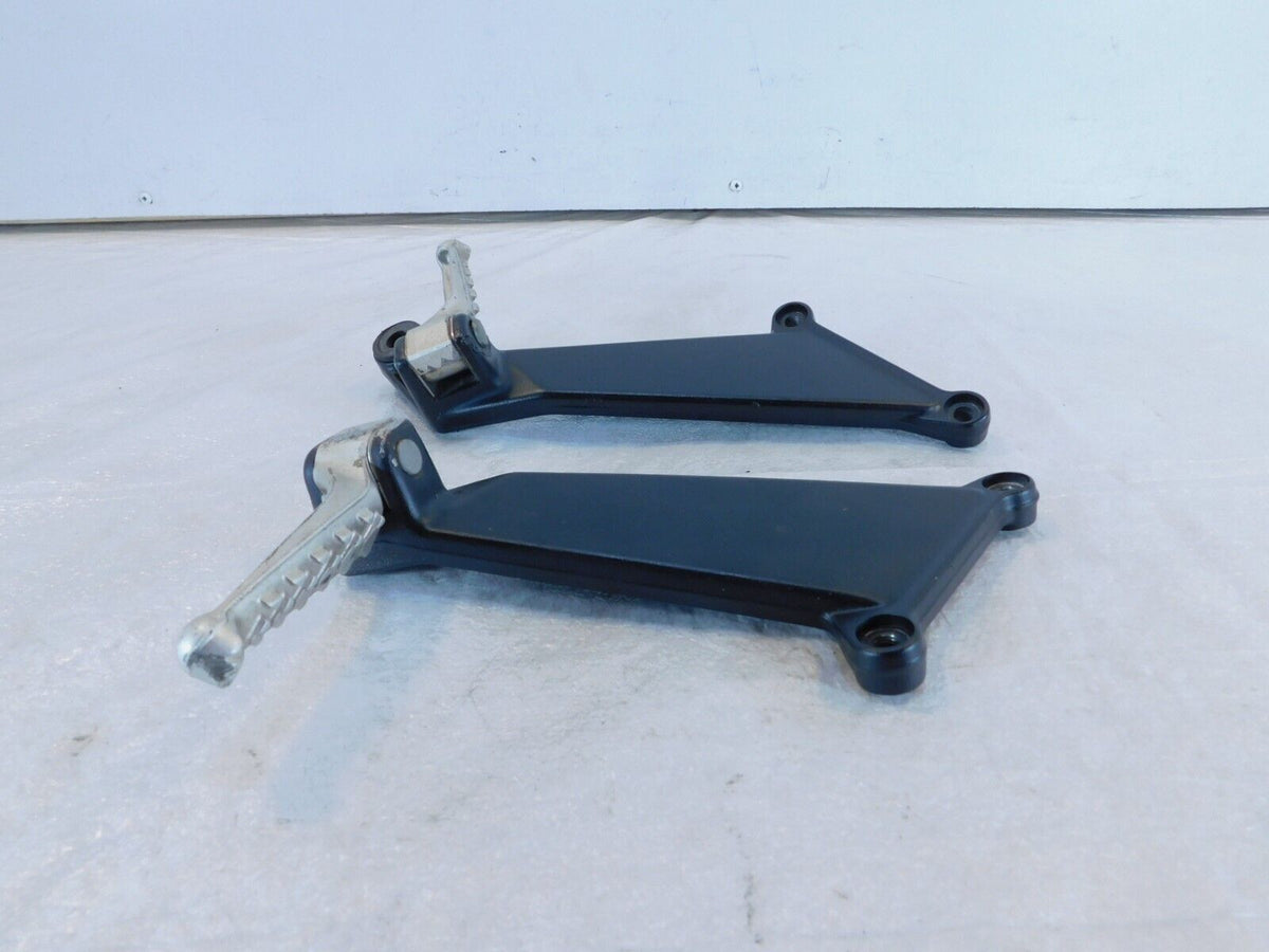 Aprilia RSV 1000 Mille Tuono Left/Right Rear Passenger Foot Rest Pegs & Brackets - C3 Cycle