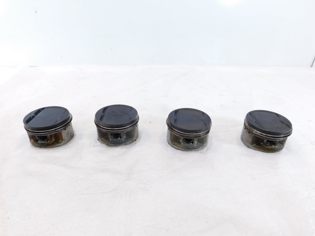 Yamaha Royal Star Tour Deluxe Venture XVZ13 Engine Motor Cylinder Barrel Pistons