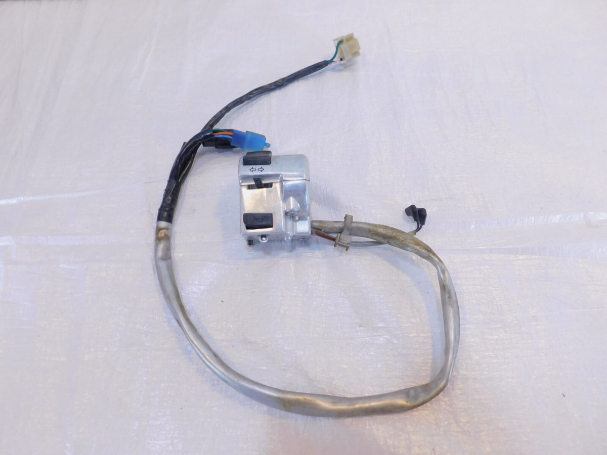 Honda VTX1800 VTX1800C VTX1800F Left Handlebar Turn Signal Indicator Switches - C3 Cycle