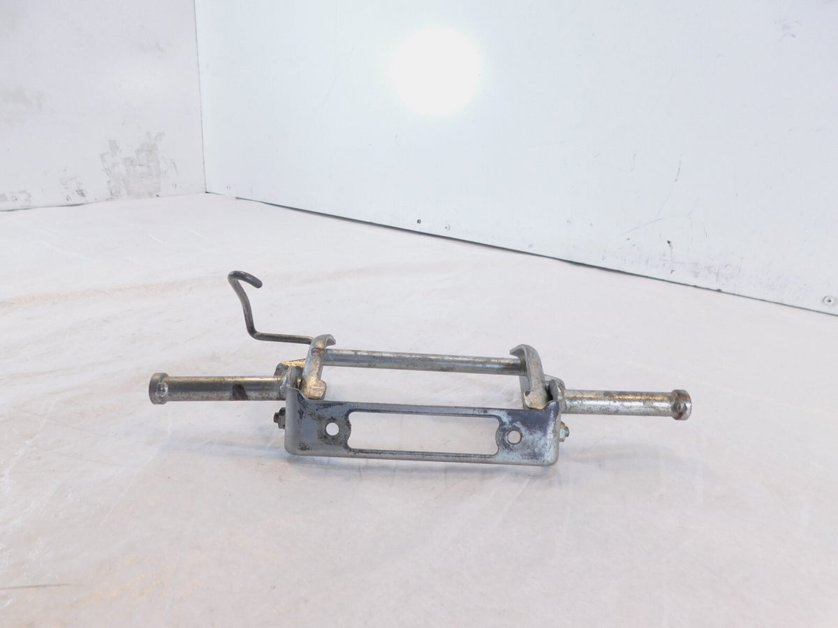 Honda CBR900RR CBR929RR FireBlade CBR 900 929 Seat Saddle Mount Bracket & Hinge - C3 Cycle