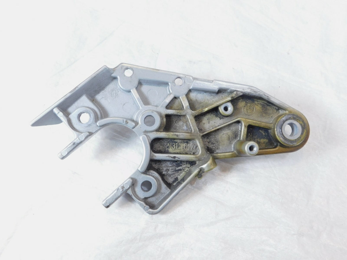 BMW R1100R R1100RS R850 Silver Right Front Footrest Foot Peg Plate Mount Bracket - C3 Cycle