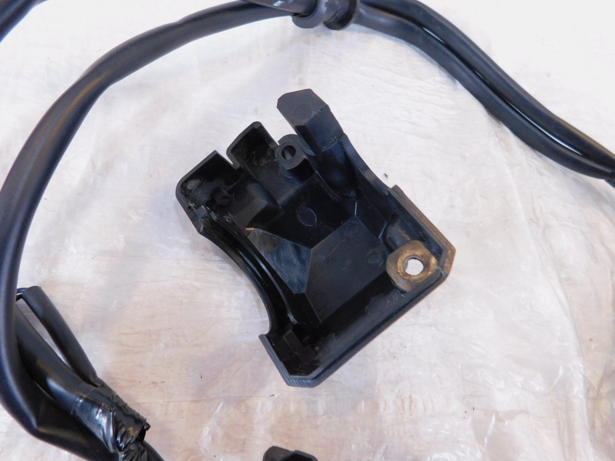 Honda CB1000 CB1000R Right Handlebar Start Stop Kill Switches w/ Throttle Grip - C3 Cycle