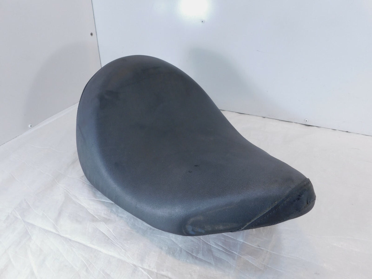 2003 03 Victory Vegas Front Main Rider Seat Saddle Assembly - 2683519 - C3 Cycle